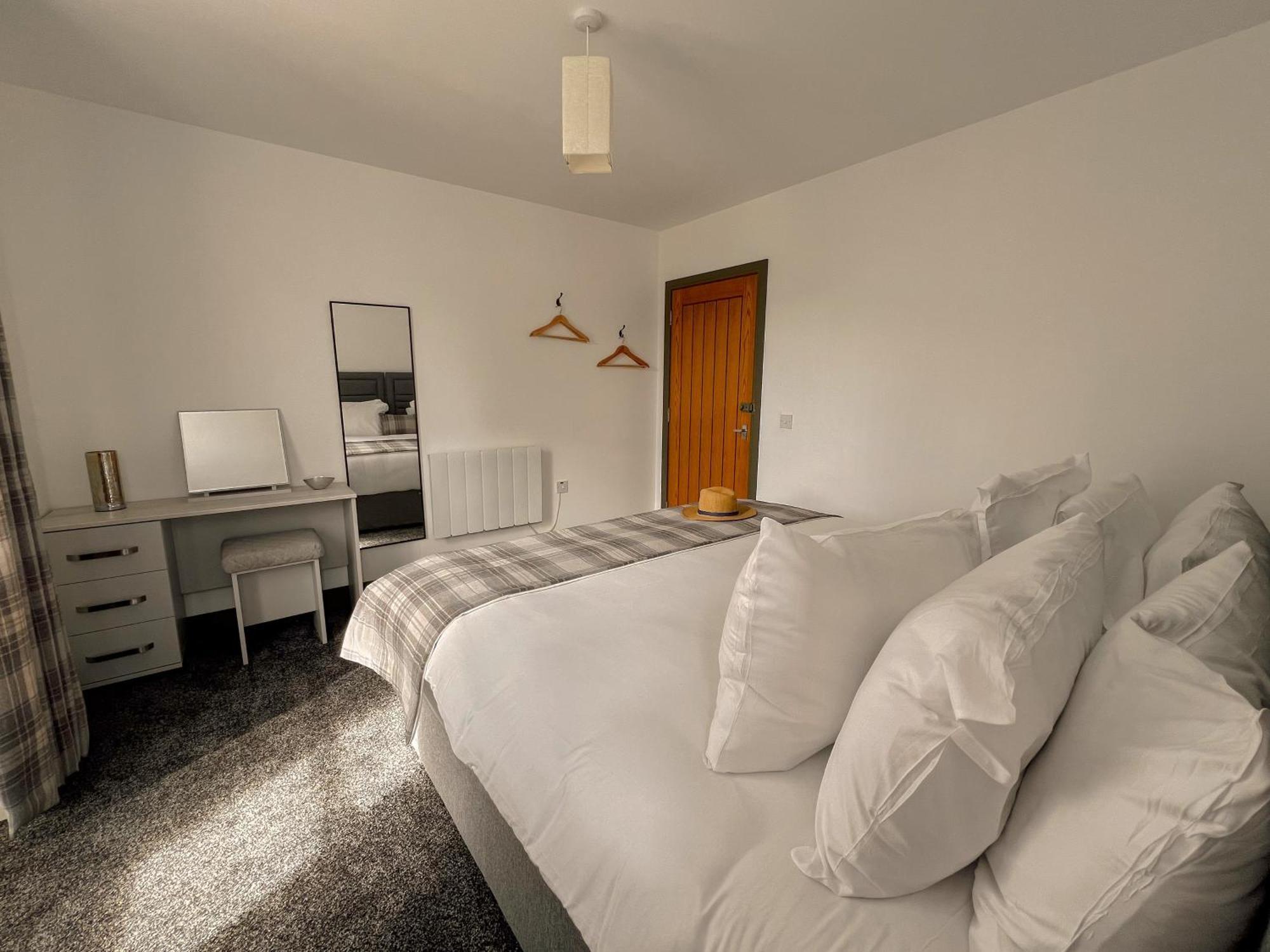 Loch Ness Gatehouse Apartments 奥古斯都堡 外观 照片