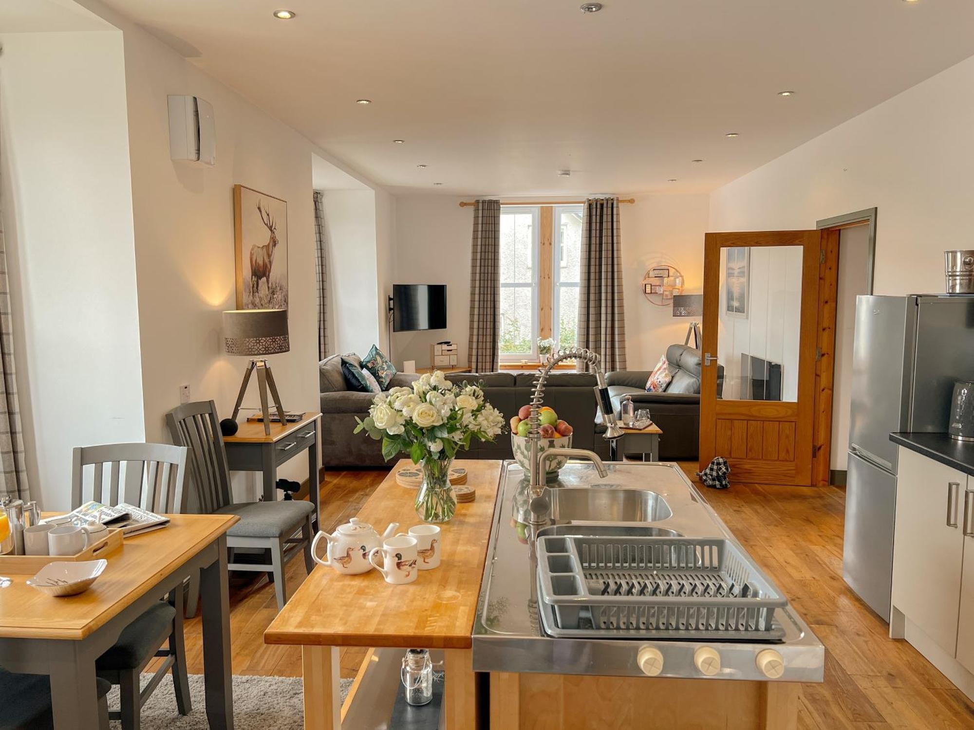 Loch Ness Gatehouse Apartments 奥古斯都堡 外观 照片
